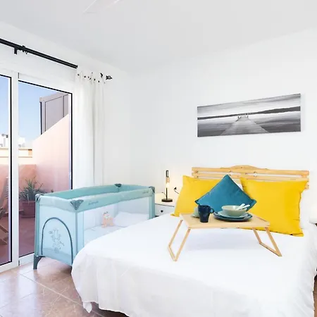 Home2book Stunning Candelaria, Terrace * 坎德拉里亚