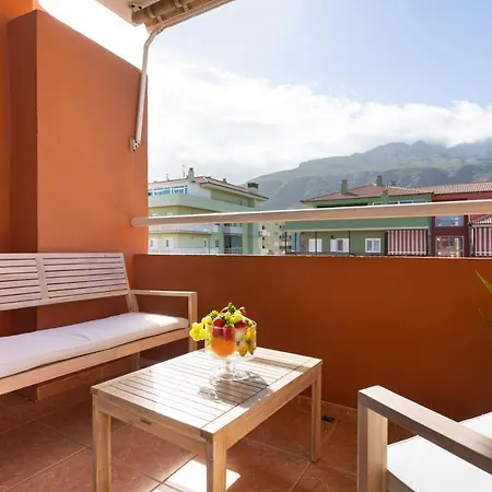 Home2book Stunning Candelaria, Terrace